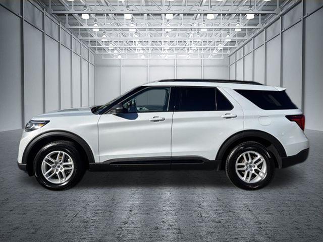 2026 Ford Explorer Active — photo 1 of 24