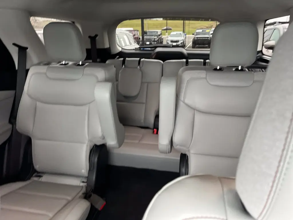 2026 Ford Explorer - $40,900