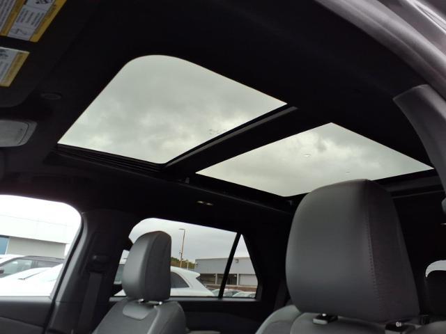 2027 Ford Explorer - $45,900