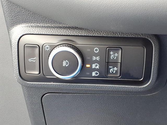 2027 Ford Explorer - $45,900