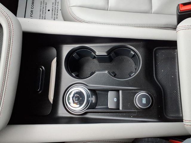 2025 Ford Explorer - $41,890