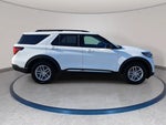 2025 Explorer Thumbnail 4