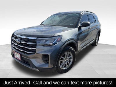 2025 Ford Explorer AWD Active 4DR SUV