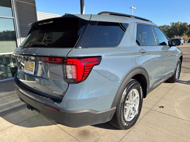 2025 Ford Explorer - $31,700