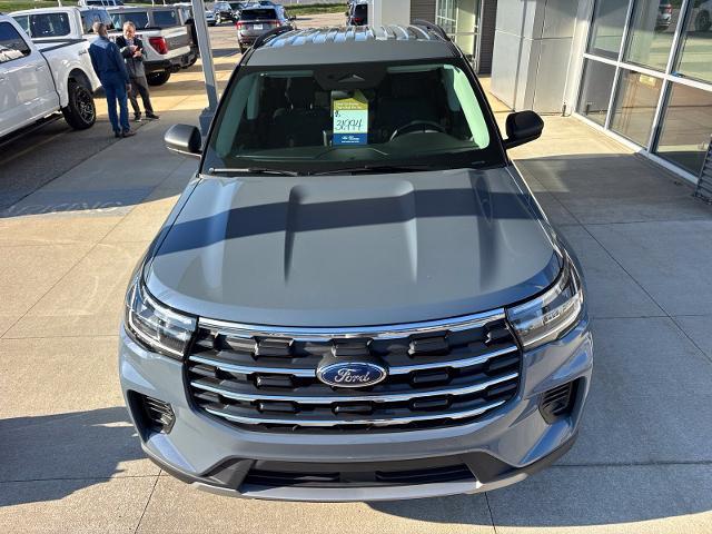 2025 Ford Explorer - $31,700