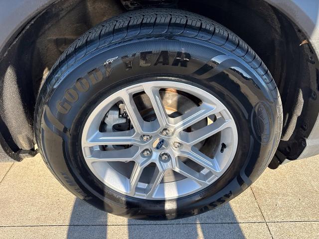 2025 Ford Explorer - $31,700