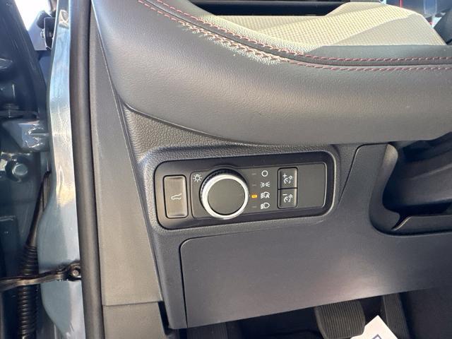 2025 Ford Explorer - $31,700