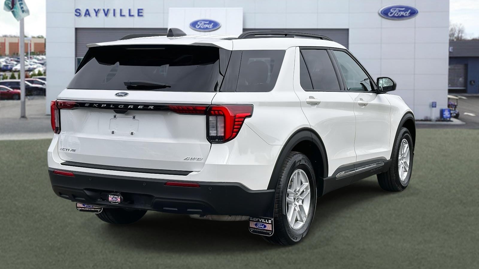 2025 Ford Explorer Active