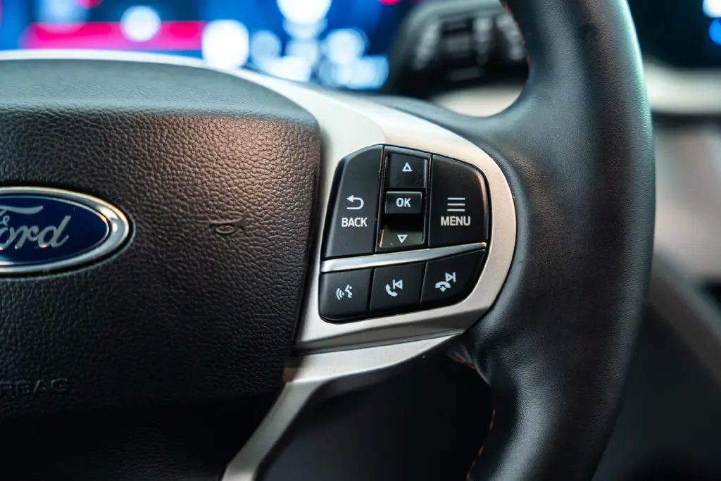 2025 Ford Explorer - $34,000