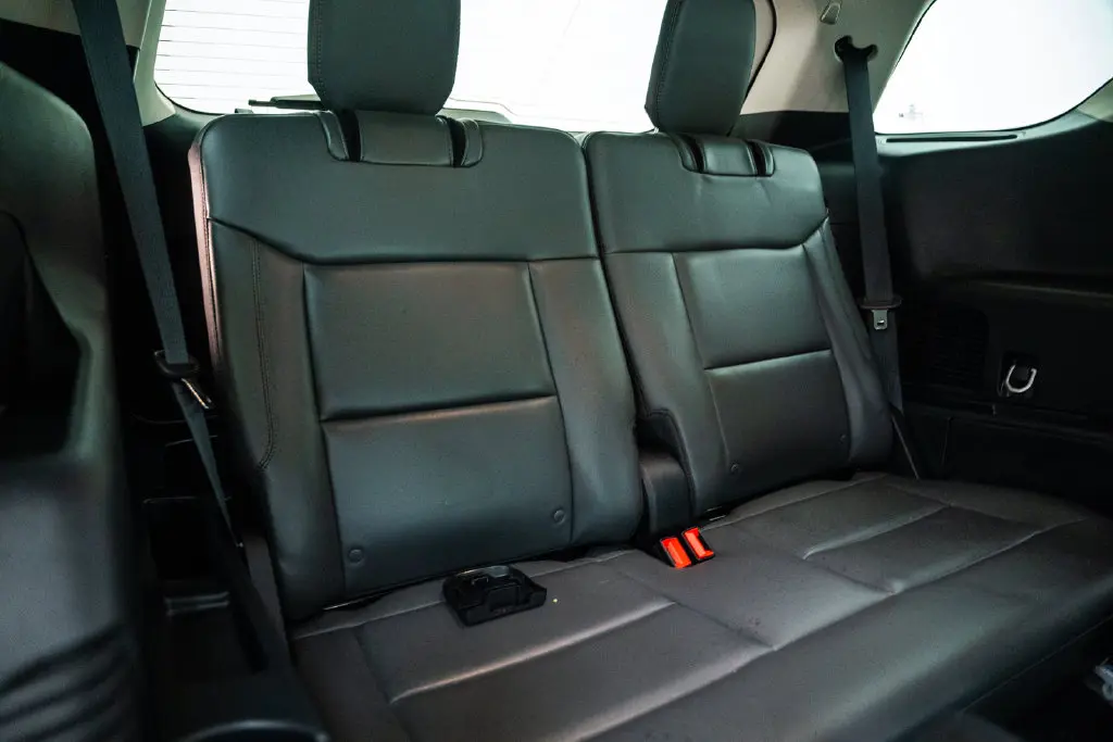 2025 Ford Explorer - $34,000