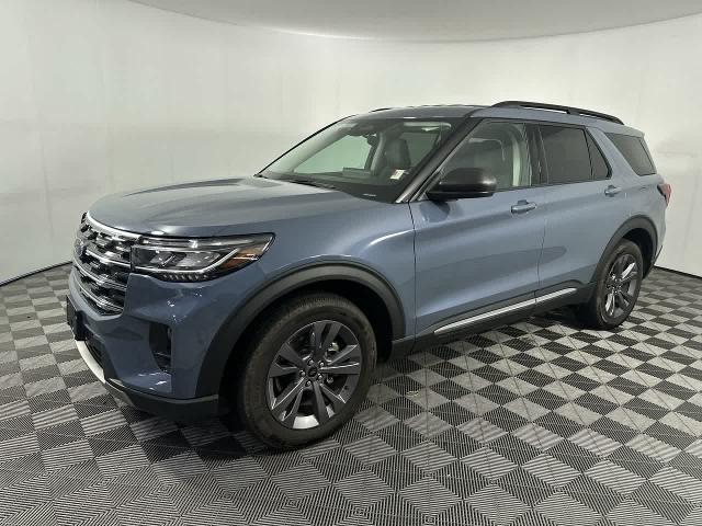2025 Ford Explorer - $39,684