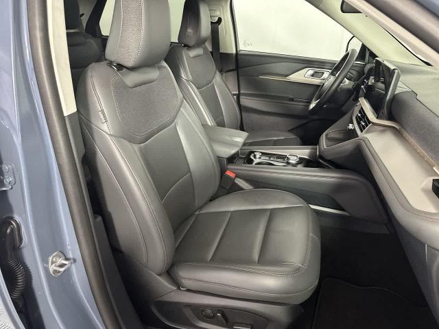 2025 Ford Explorer - $39,684