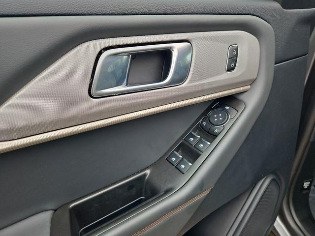 2026 Ford Explorer - $39,835
