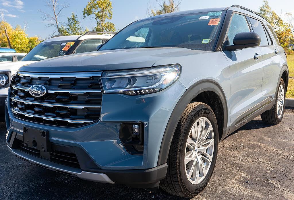 2026 Ford Explorer - $41,825