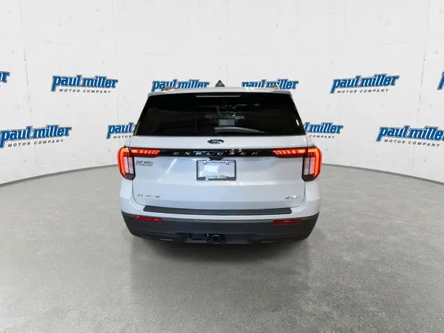 2026 Ford Explorer - $39,977