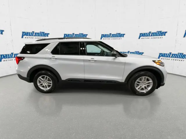 2026 Ford Explorer - $39,977