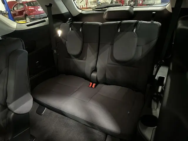 2026 Ford Explorer - $39,977