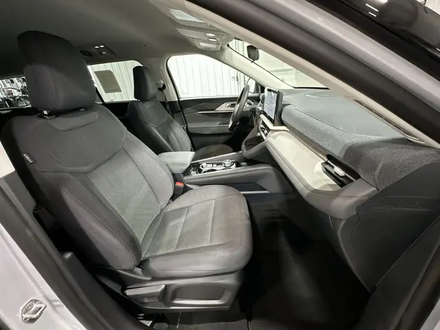 2026 Ford Explorer - $39,977