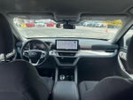 2025 Explorer Thumbnail 16