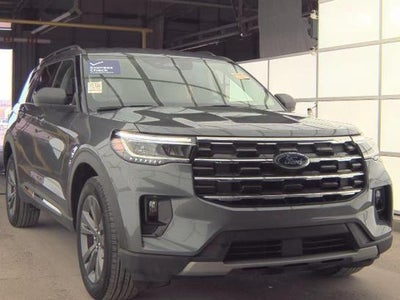 2025 Ford Explorer AWD Active 4DR SUV