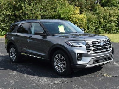 2025 Ford Explorer AWD Active 4DR SUV