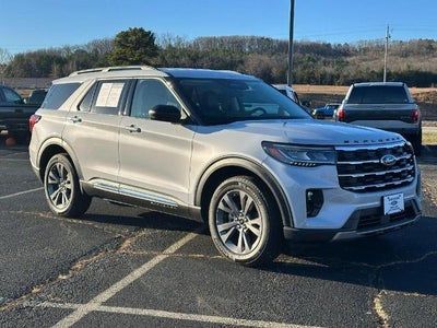 2025 Ford Explorer AWD Active 4DR SUV