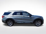 2025 Explorer Thumbnail 2