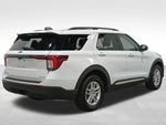 2025 Explorer Thumbnail 4