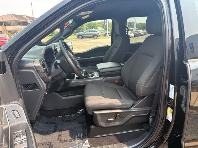 2025 Ford Explorer - $36,440
