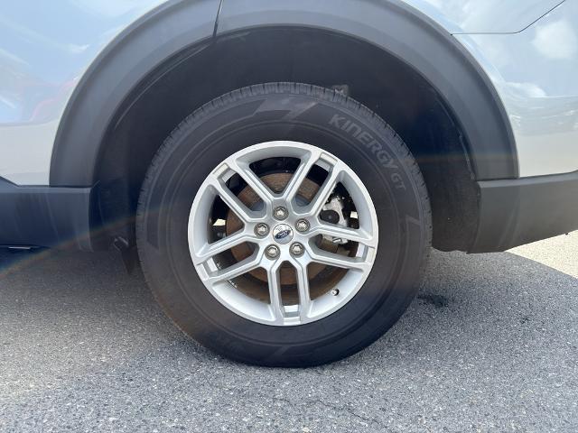 2025 Ford Explorer - $37,995