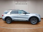 2025 Explorer Thumbnail 4