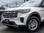 2025 Explorer Thumbnail 2