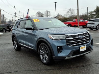 2025 Ford Explorer AWD Active 4DR SUV