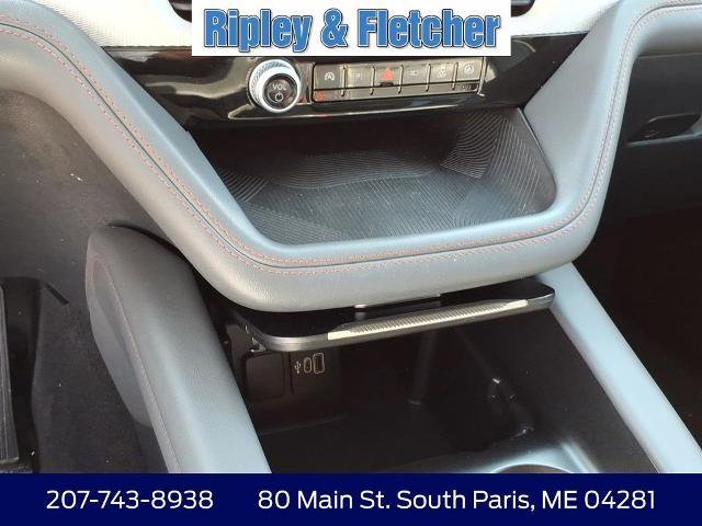 2025 Ford Explorer - $39,987