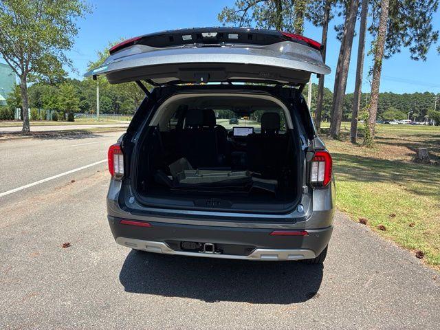 2026 Ford Explorer - $41,992
