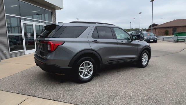2026 Ford Explorer - $38,476