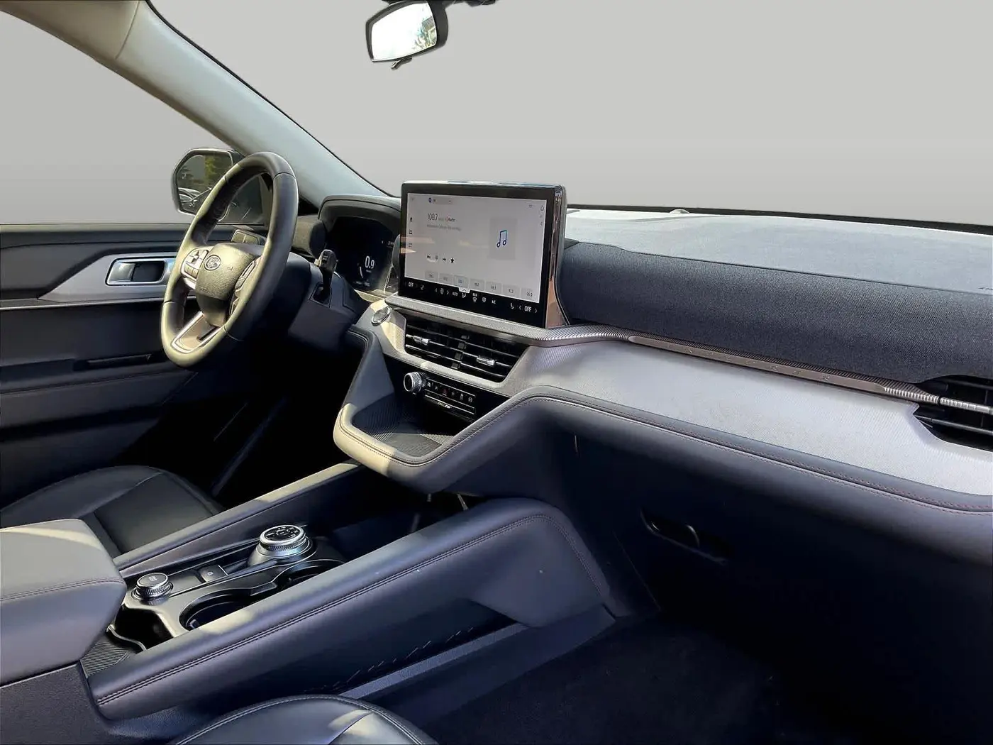 2026 Ford Explorer - $43,977