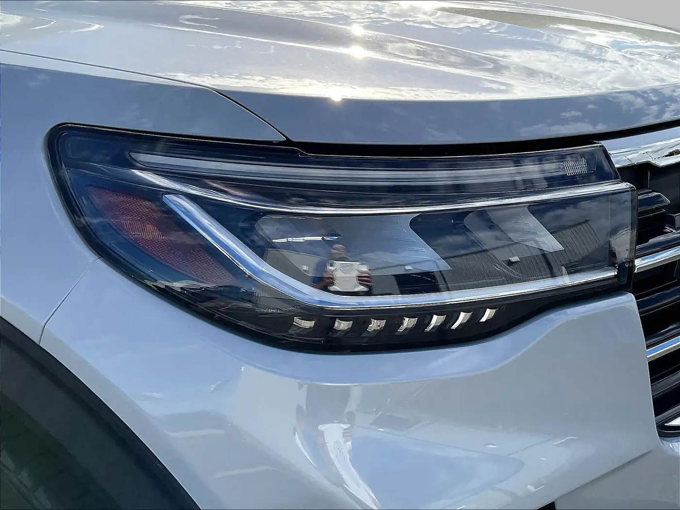 2026 Ford Explorer - $43,977