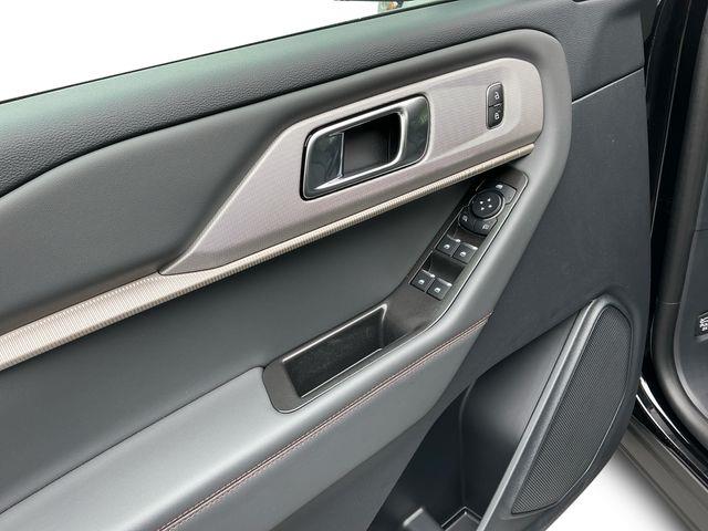 2026 Ford Explorer - $42,996