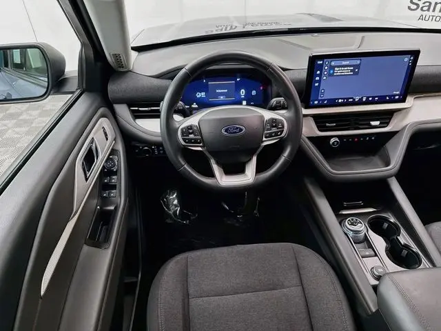 2025 Ford Explorer - $31,612