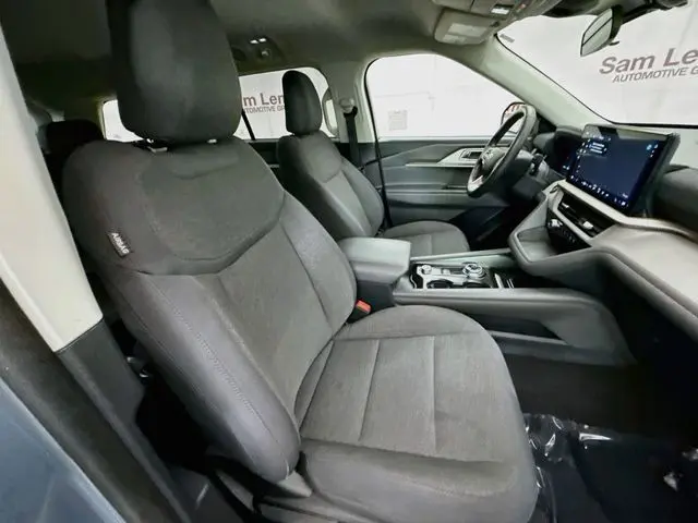 2025 Ford Explorer - $31,612