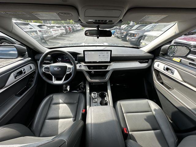 2025 Ford Explorer - $35,400