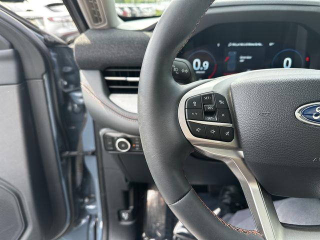 2025 Ford Explorer - $35,400