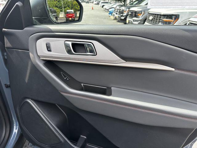 2025 Ford Explorer - $35,400