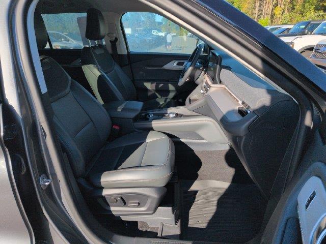 2025 Ford Explorer - $36,804