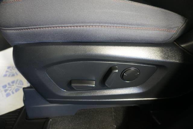 2025 Ford Explorer - $29,900