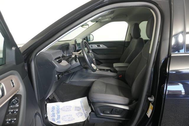 2025 Ford Explorer - $29,900