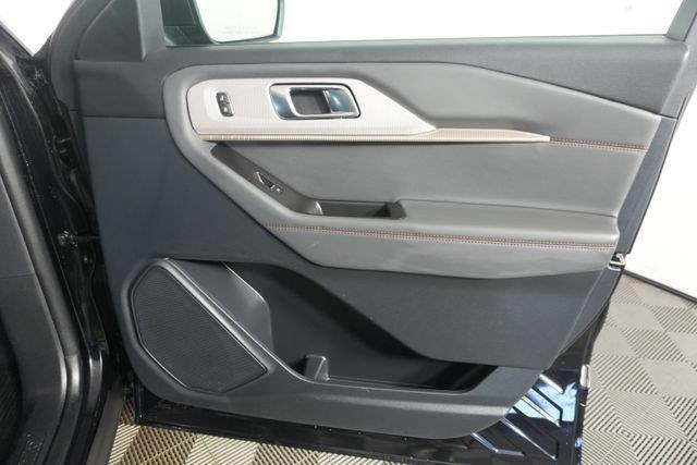 2025 Ford Explorer - $29,900