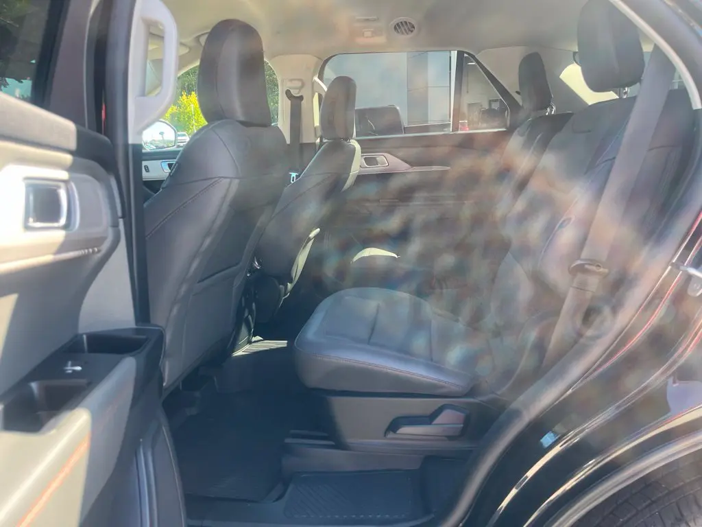 2025 Ford Explorer - $36,258