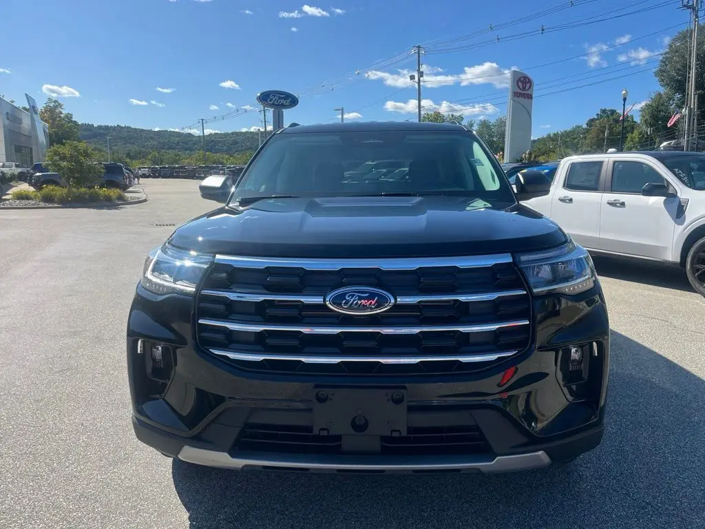 2025 Ford Explorer - $36,258